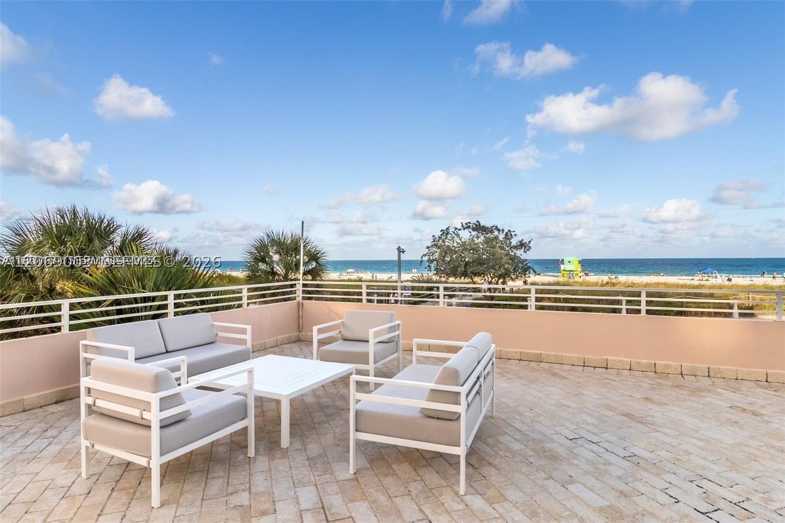 345 Ocean Dr 616 Property Photo 10