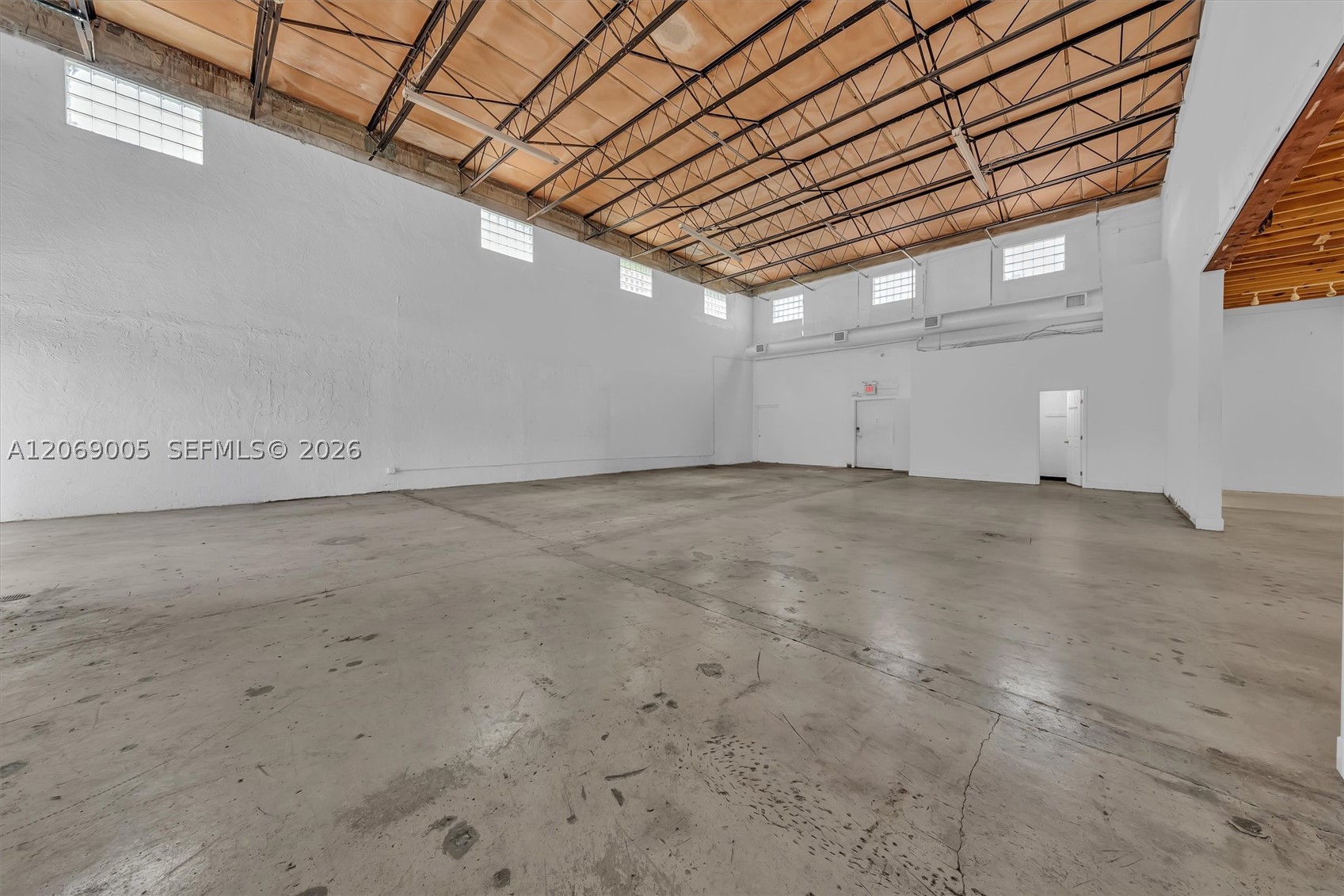 9801 Nw 7th Ave Property Photo 14