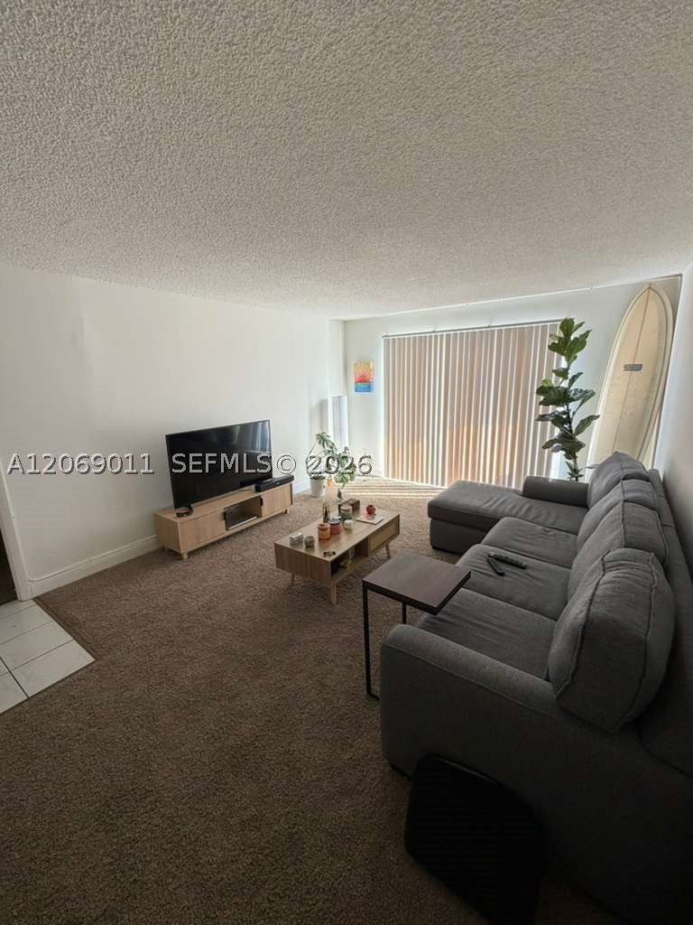 488 Nw 165th St Rd B-614 Property Photo 11