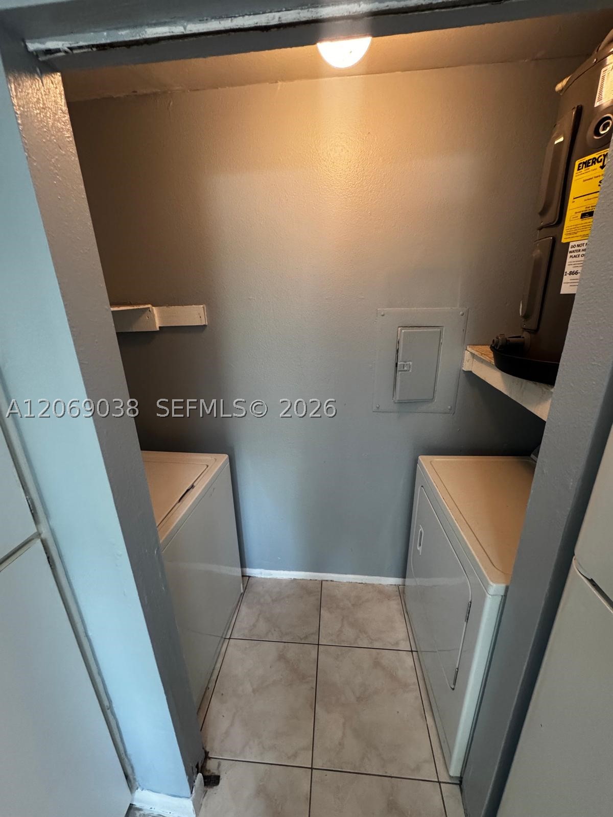 8793 Nw 39th St 7 Blgd Property Photo 8