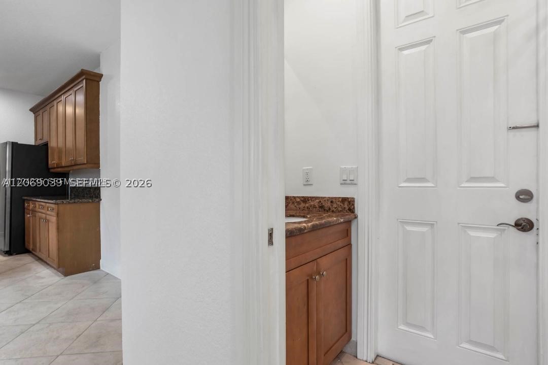 4762 Lakeside Ter Property Photo 23