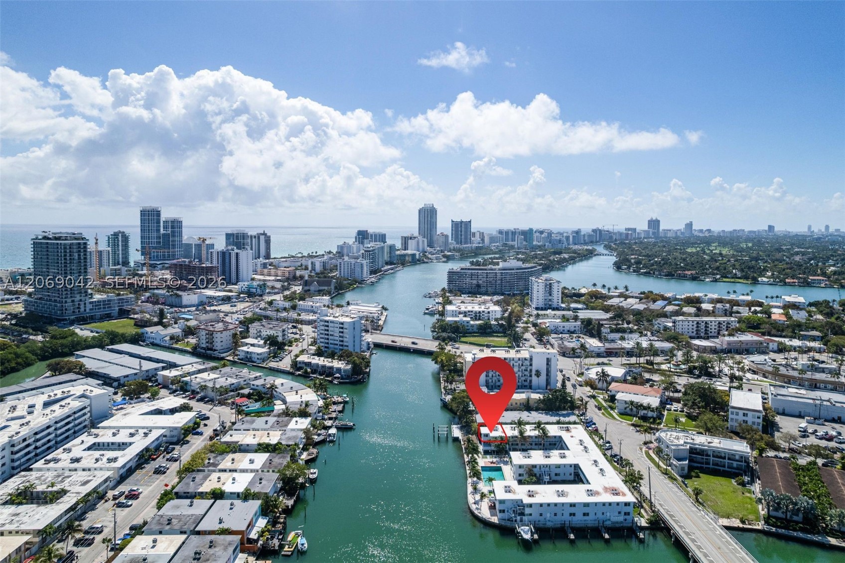 7207 Bay Dr 11 Property Photo 2