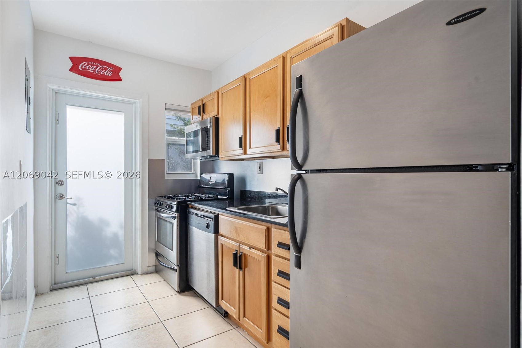 7207 Bay Dr 11 Property Photo 16