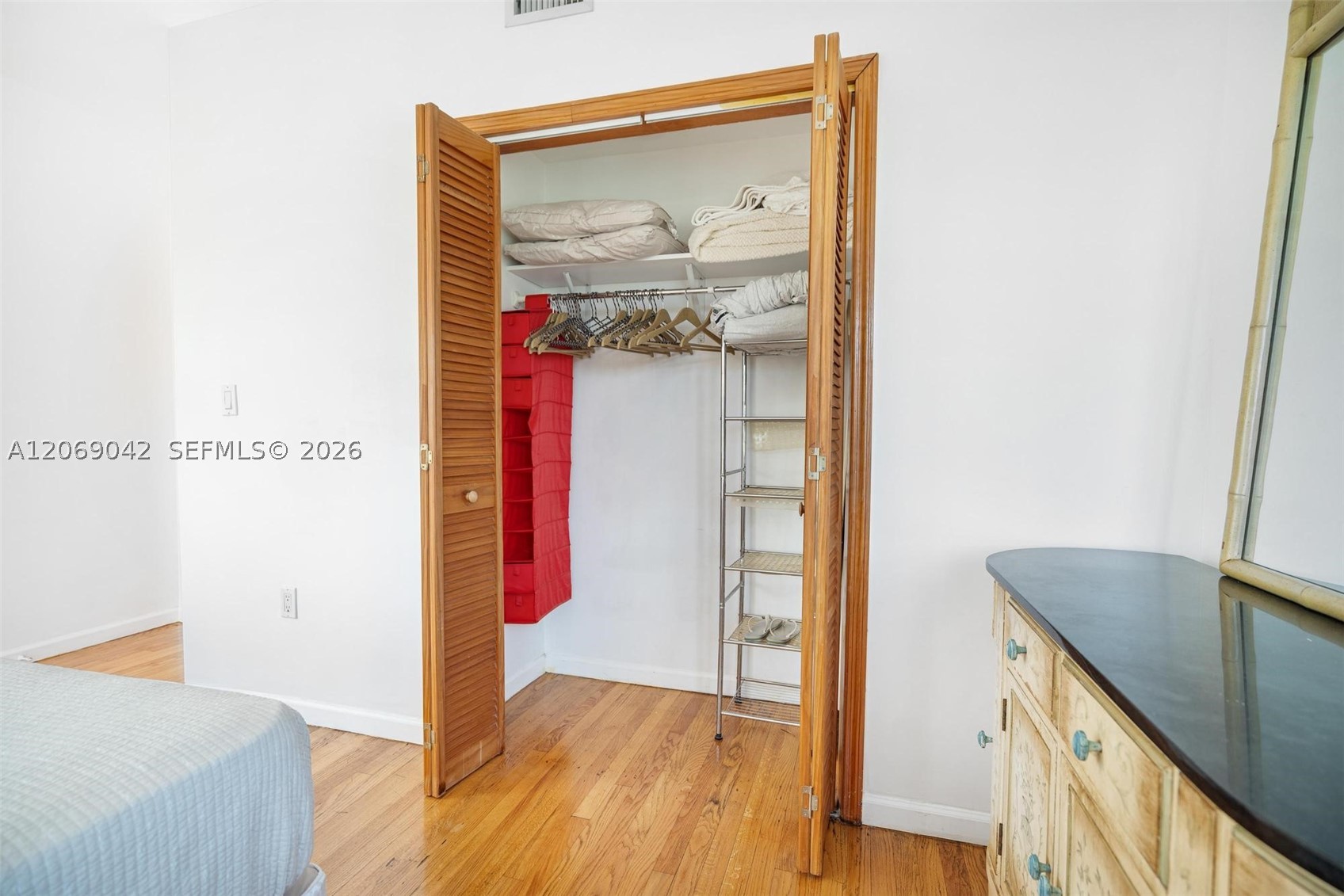 7207 Bay Dr 11 Property Photo 26
