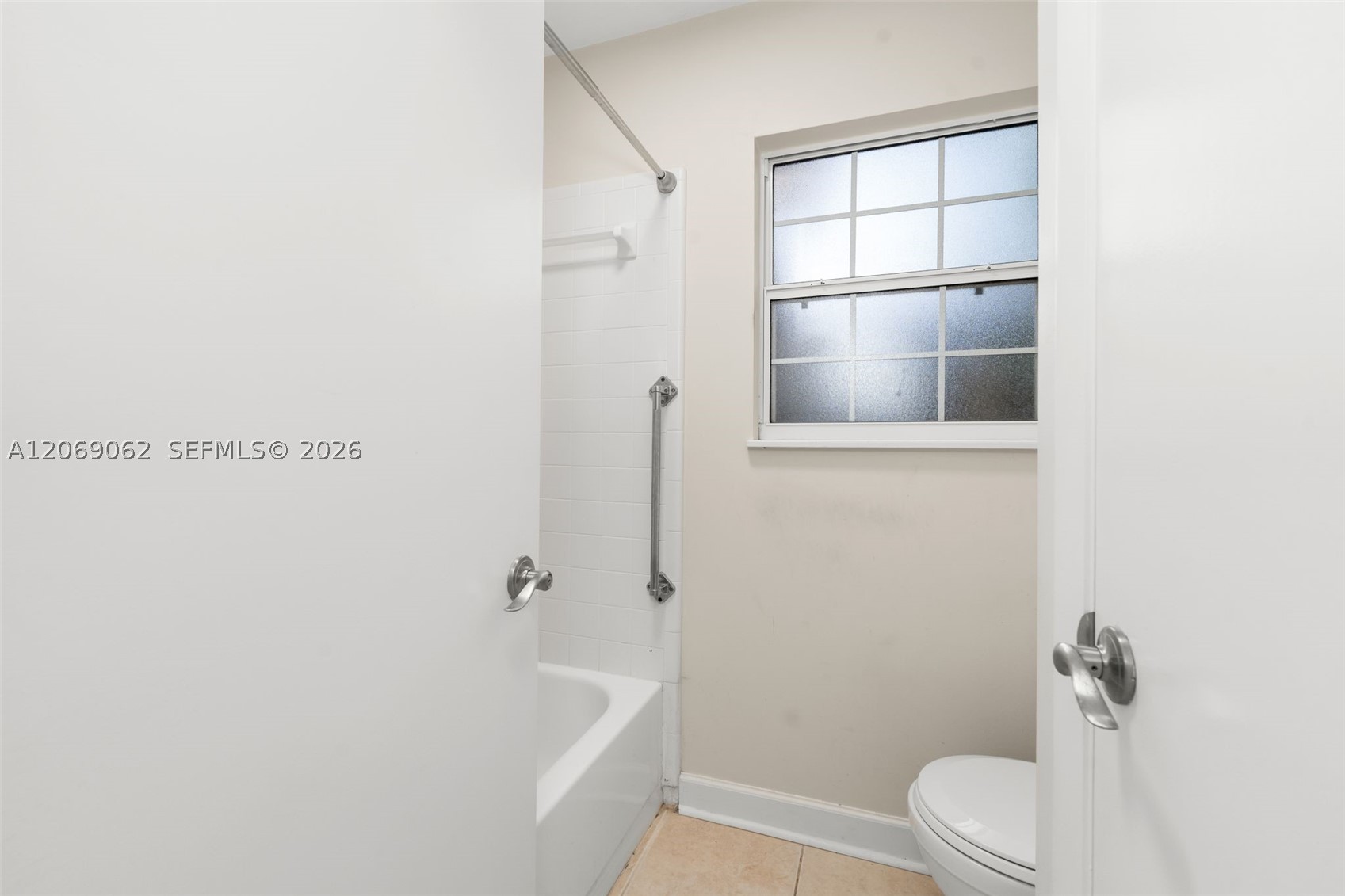 8593 Nw 41st Terr Property Photo 13