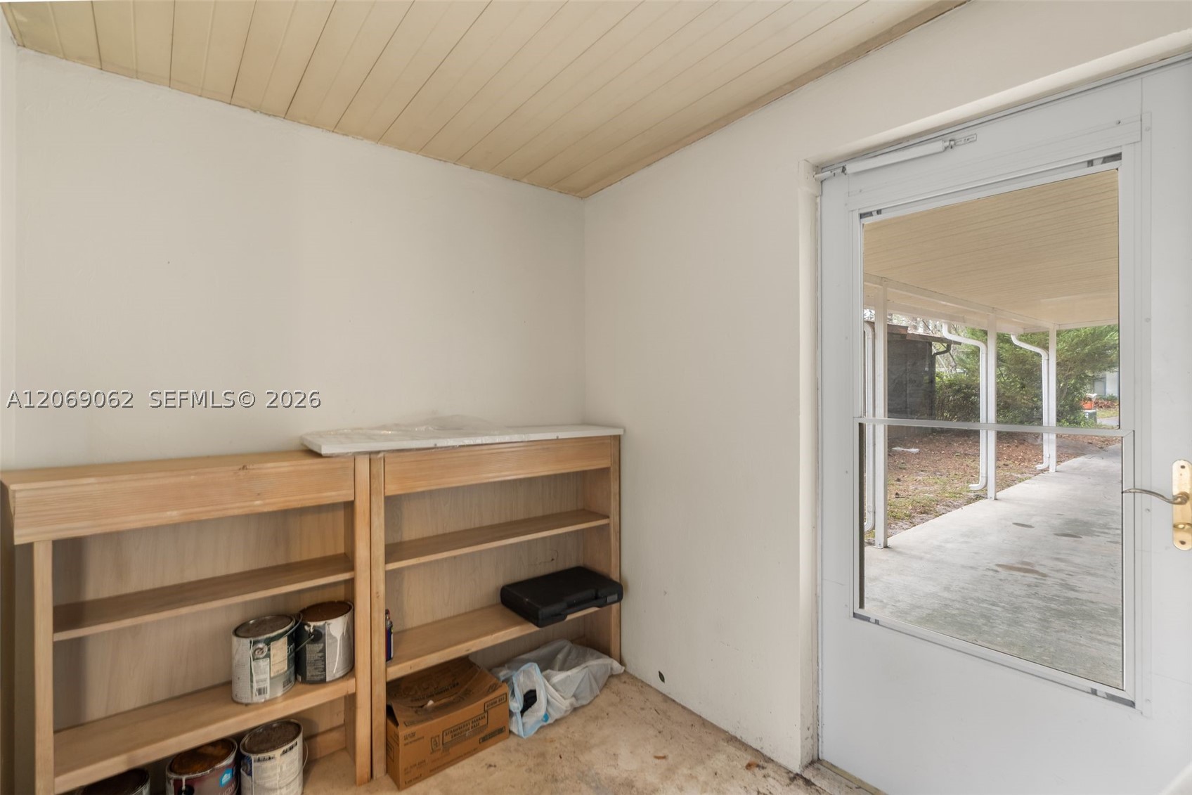 8593 Nw 41st Terr Property Photo 18