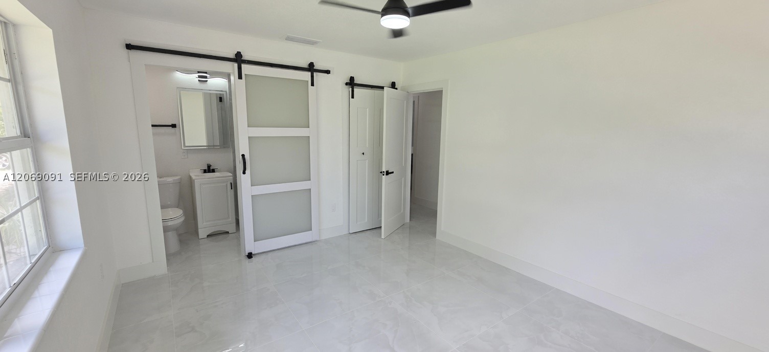 A12069091 Property Photo 18