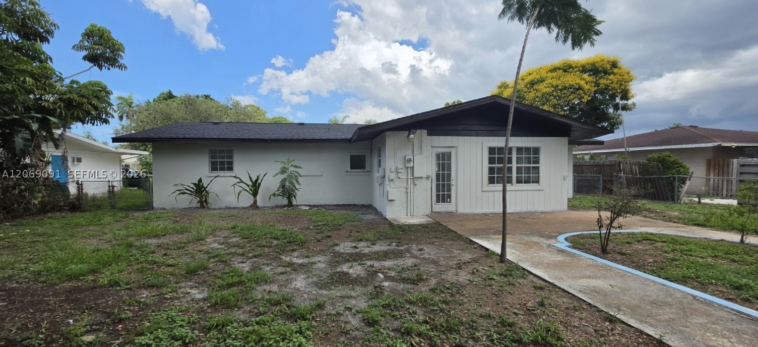 A12069091 Property Photo 21