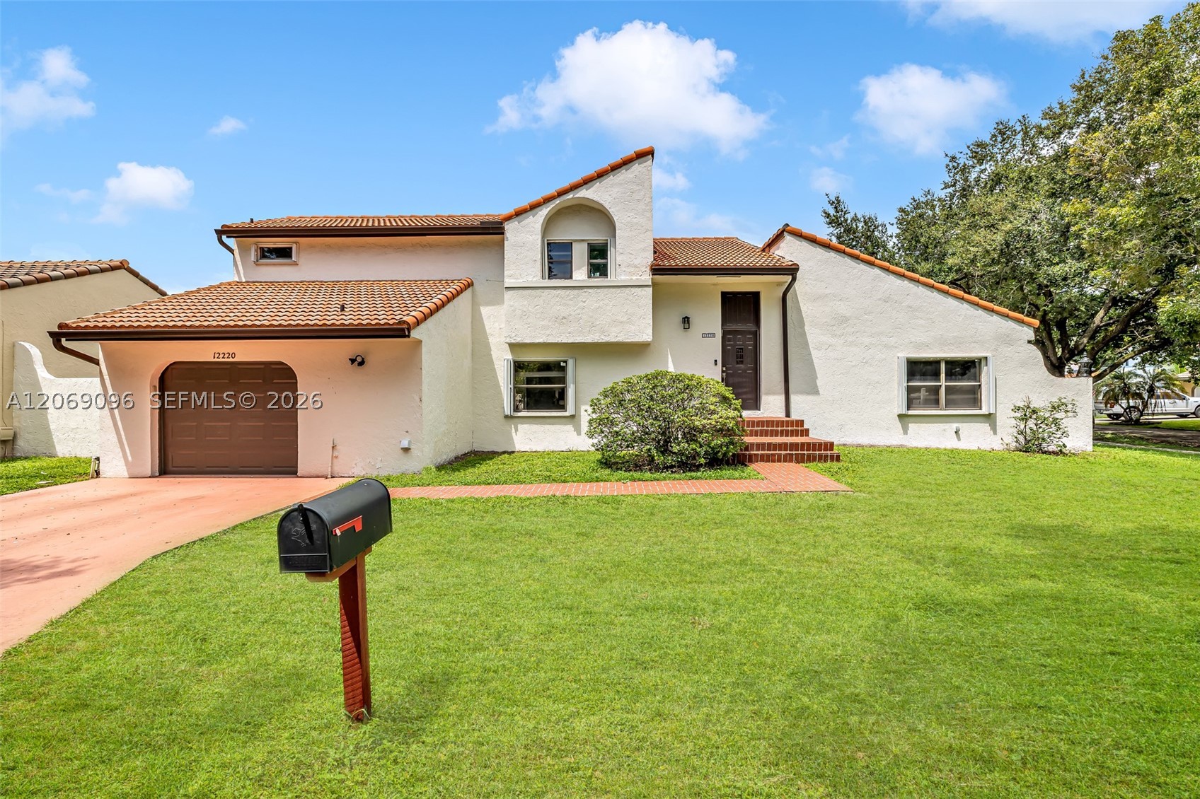 12220 Croton Way Property Photo 1