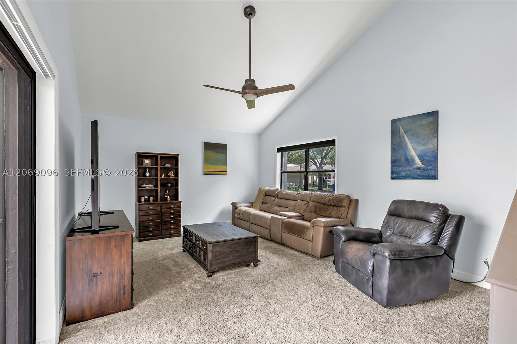 12220 Croton Way Property Photo 6