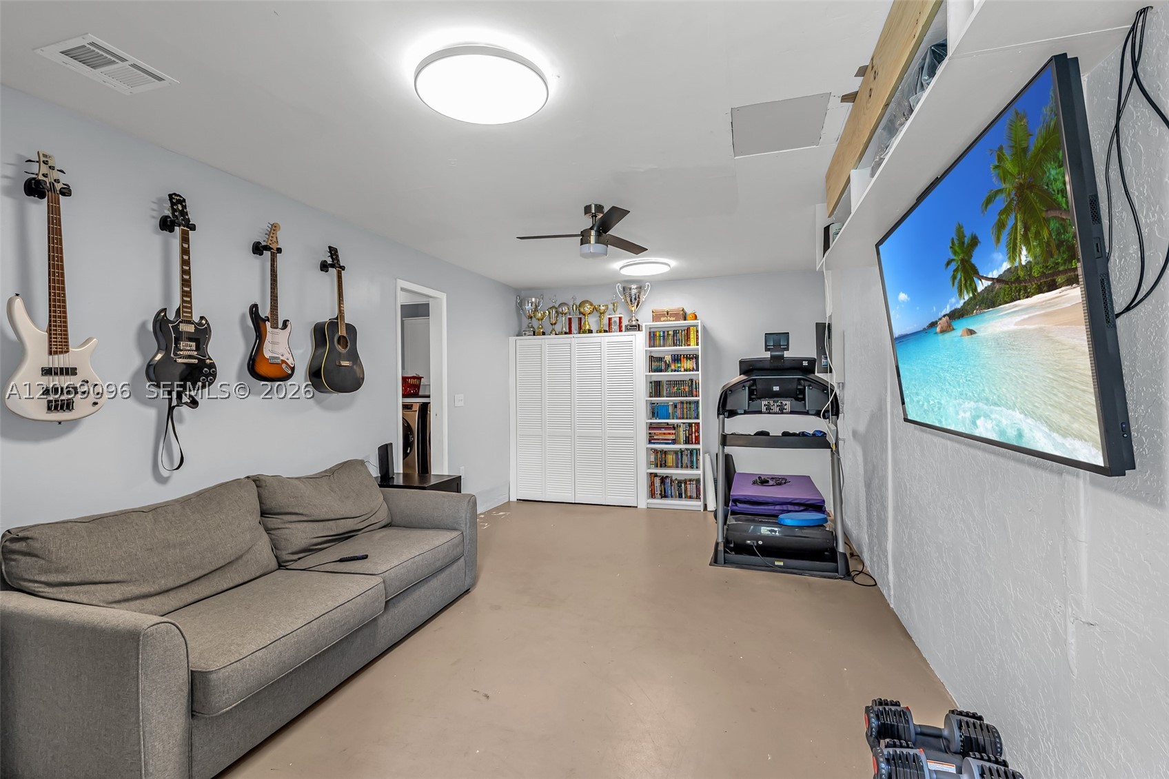 12220 Croton Way Property Photo 22