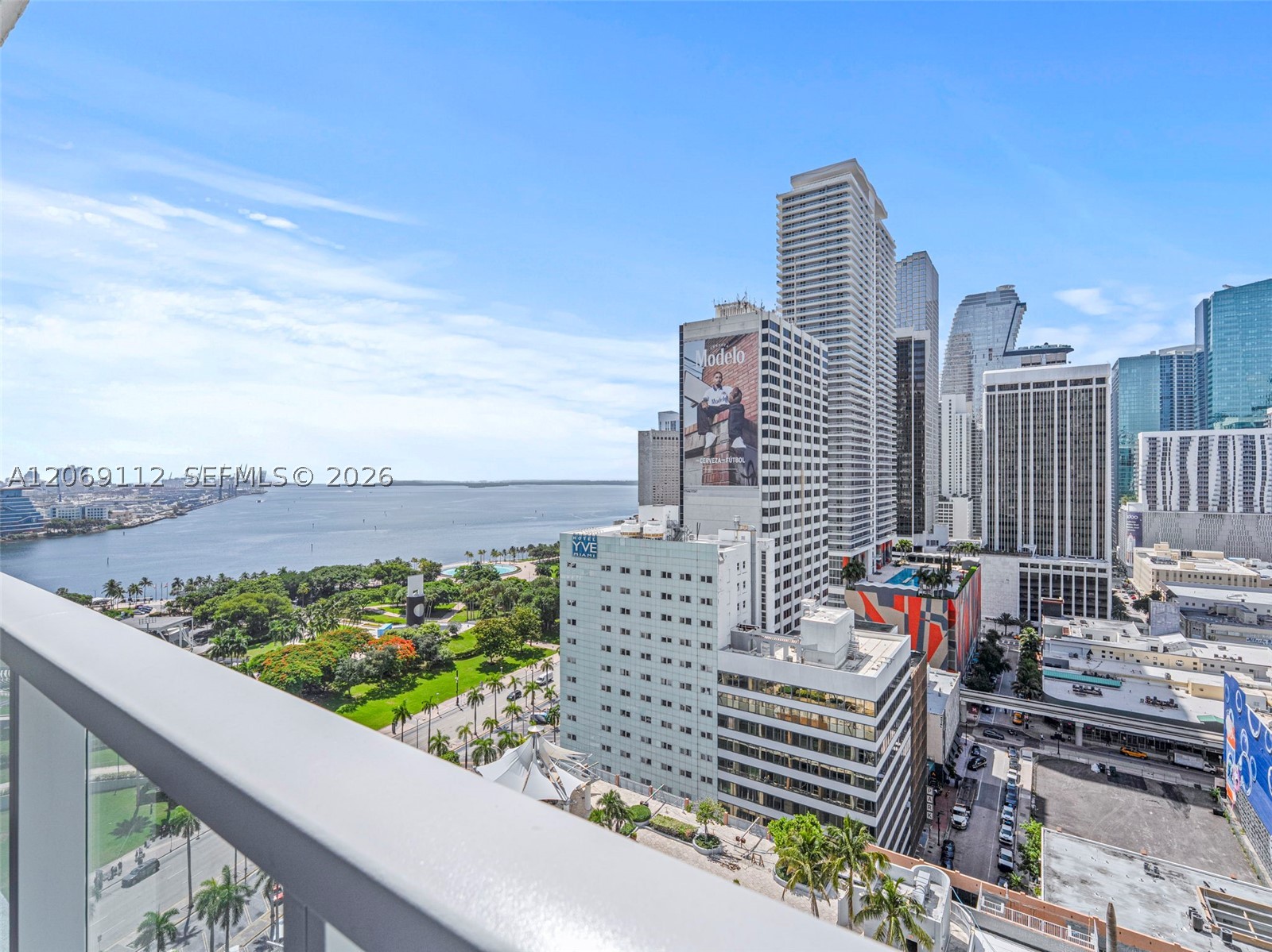 244 Biscayne Blvd 2109 Property Photo 1