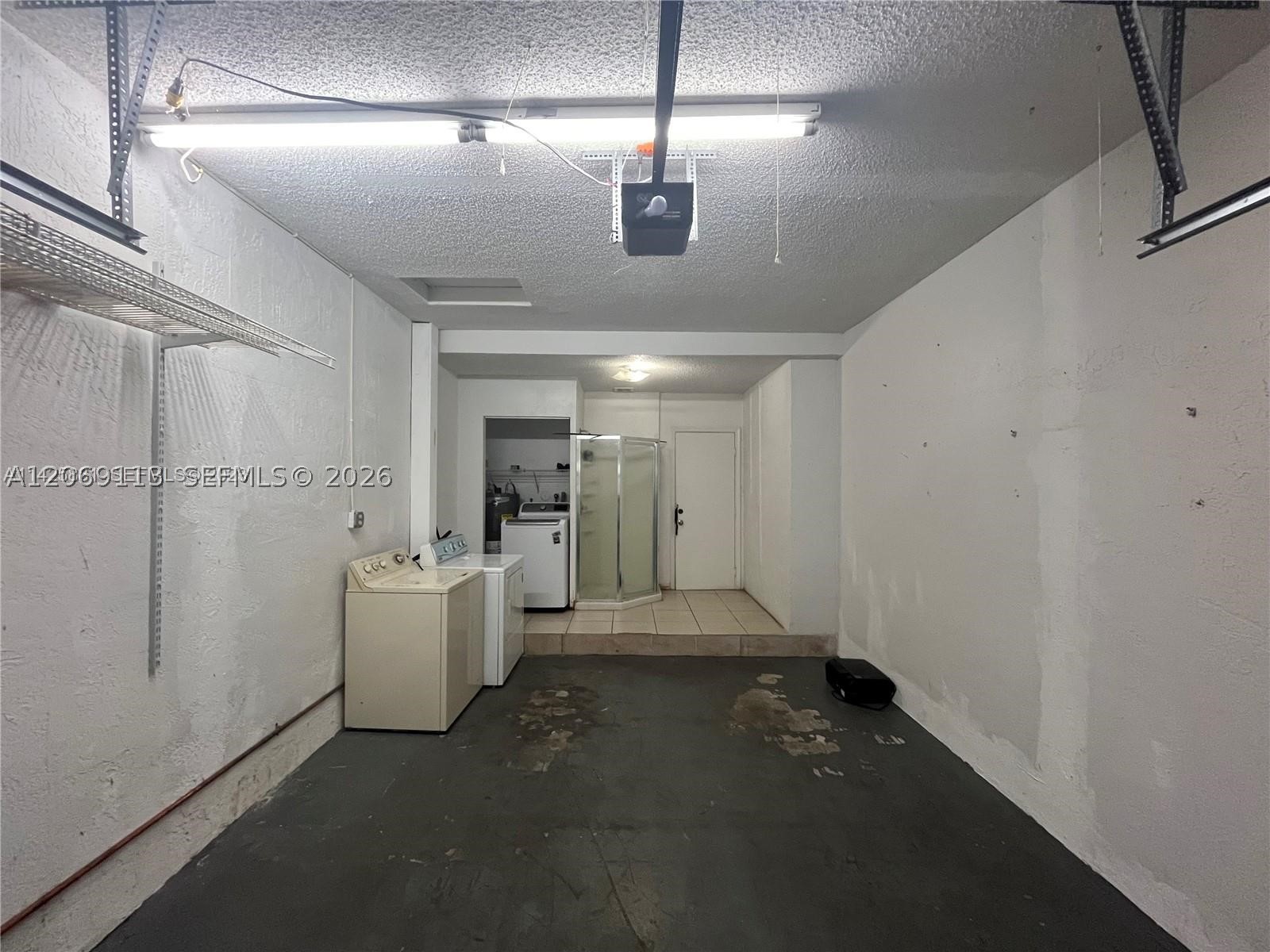 3905 San Simeon Ln Property Photo 6