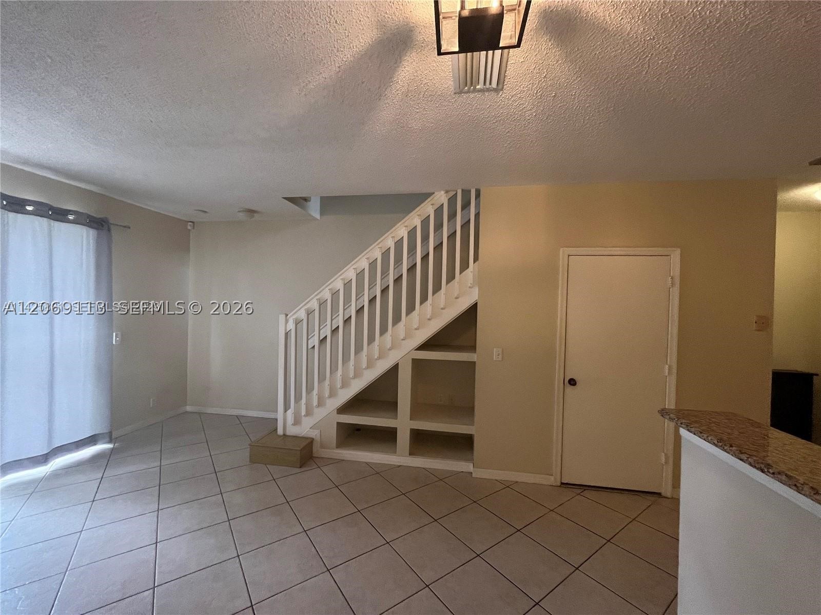 3905 San Simeon Ln Property Photo 15