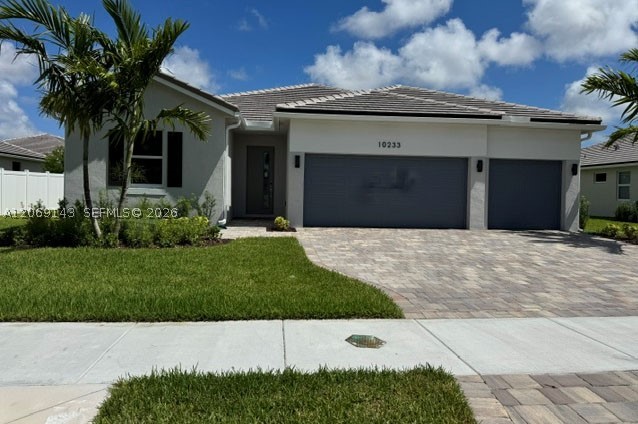 10233 Bahama Drive Property Photo 1