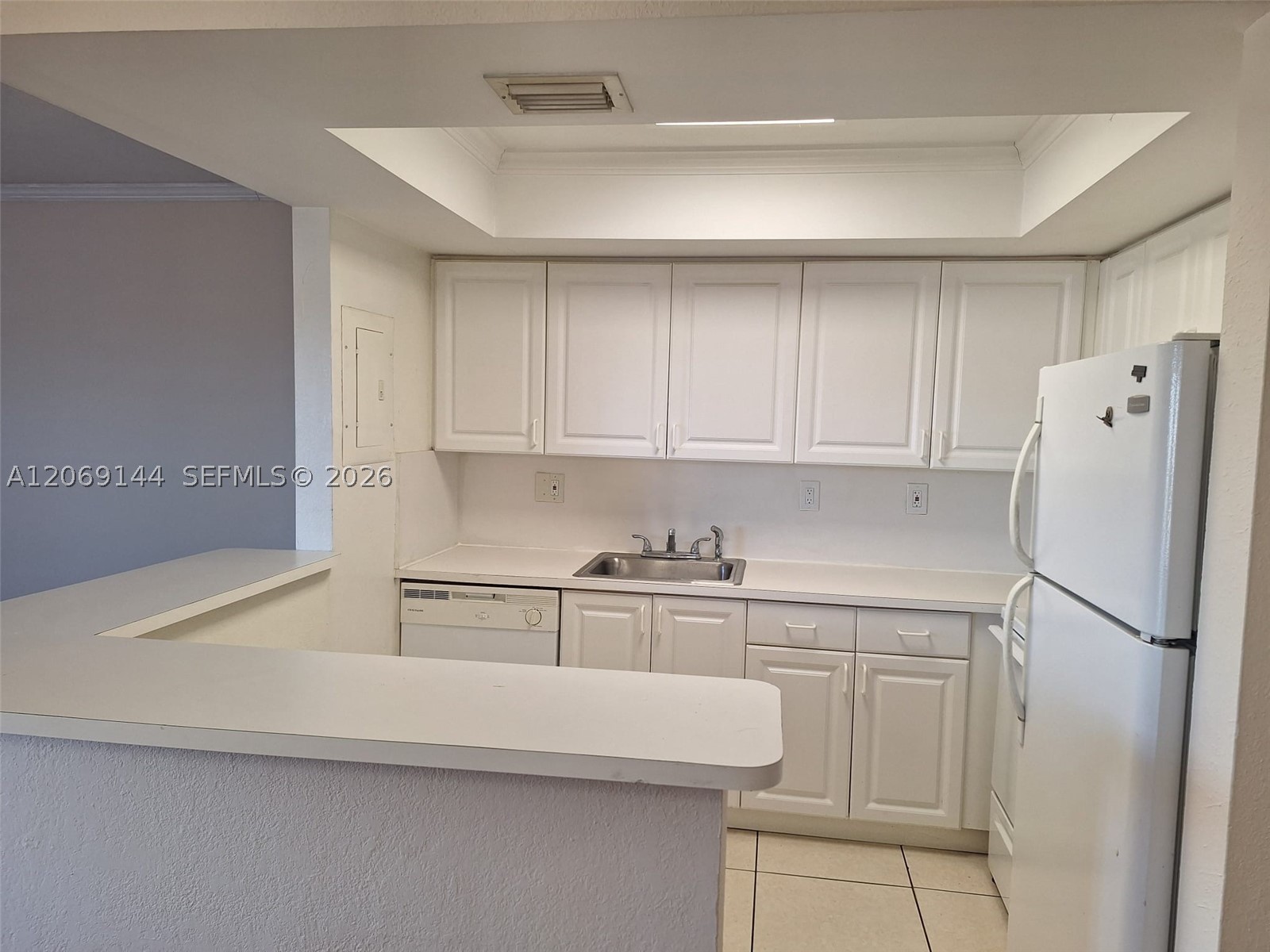17600 Nw 68th Ave B4009 Property Photo 5