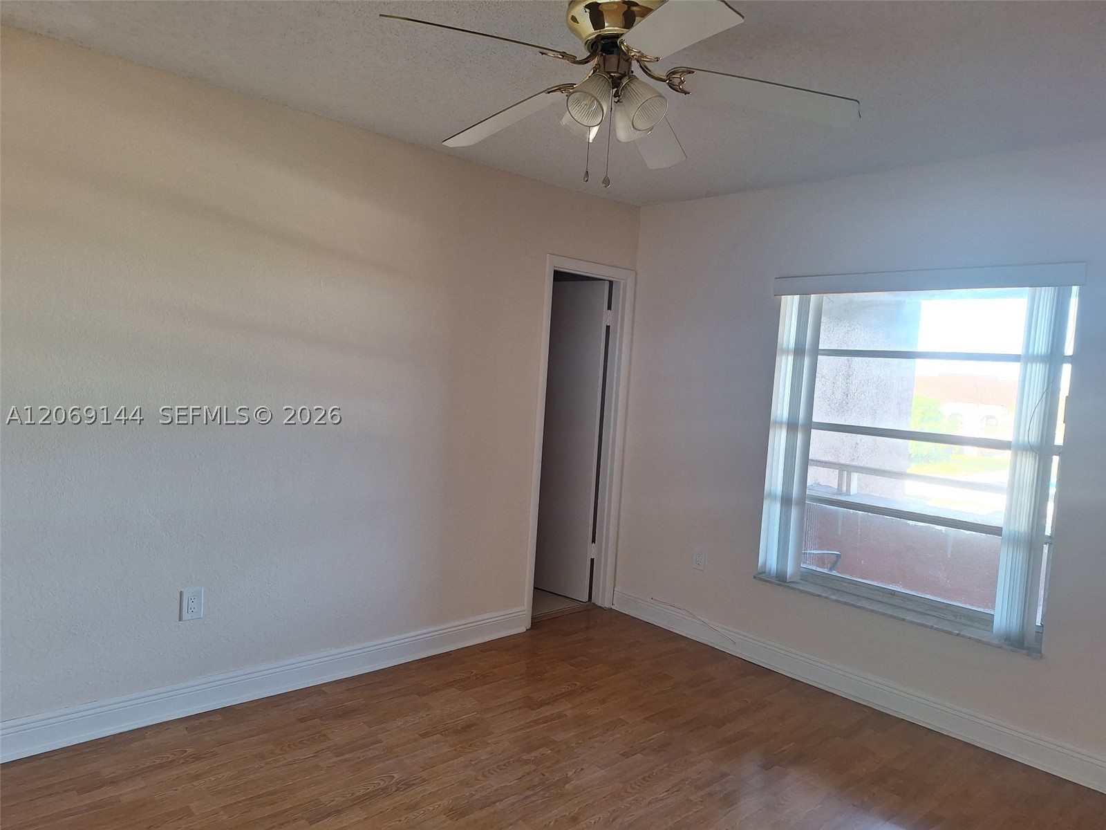 17600 Nw 68th Ave B4009 Property Photo 8