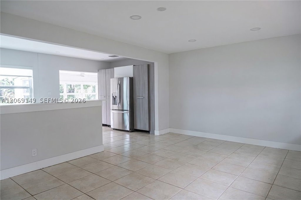 2842 Jackson St Property Photo 3