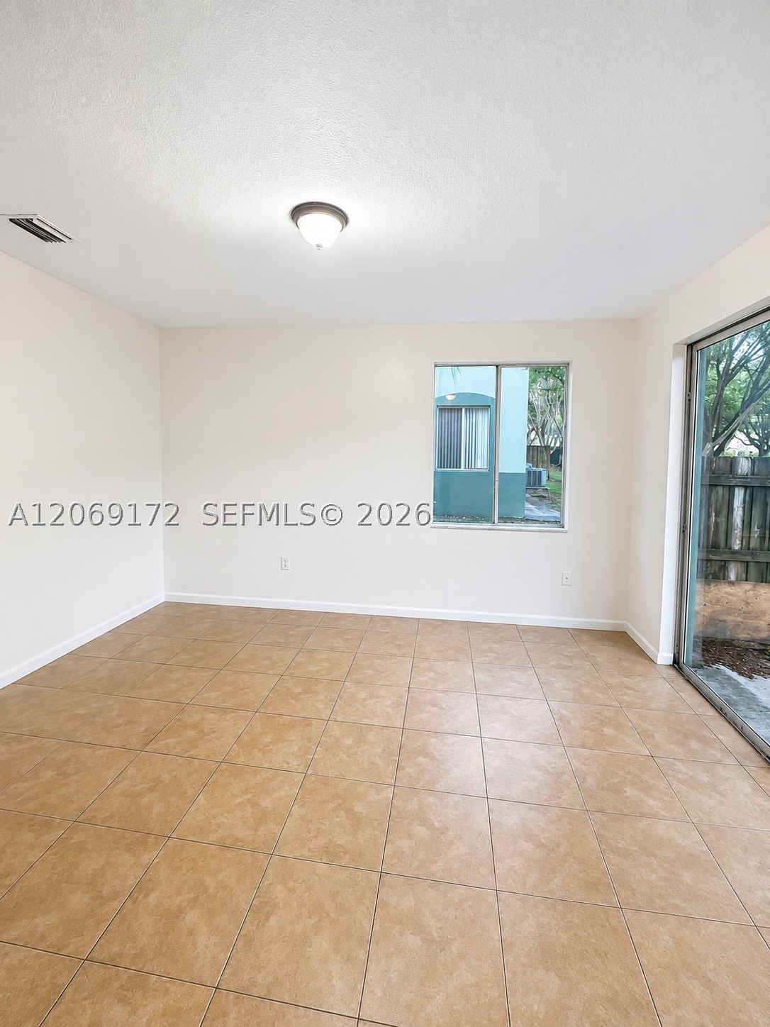 2528 Se 14th Ave 296 Property Photo 6