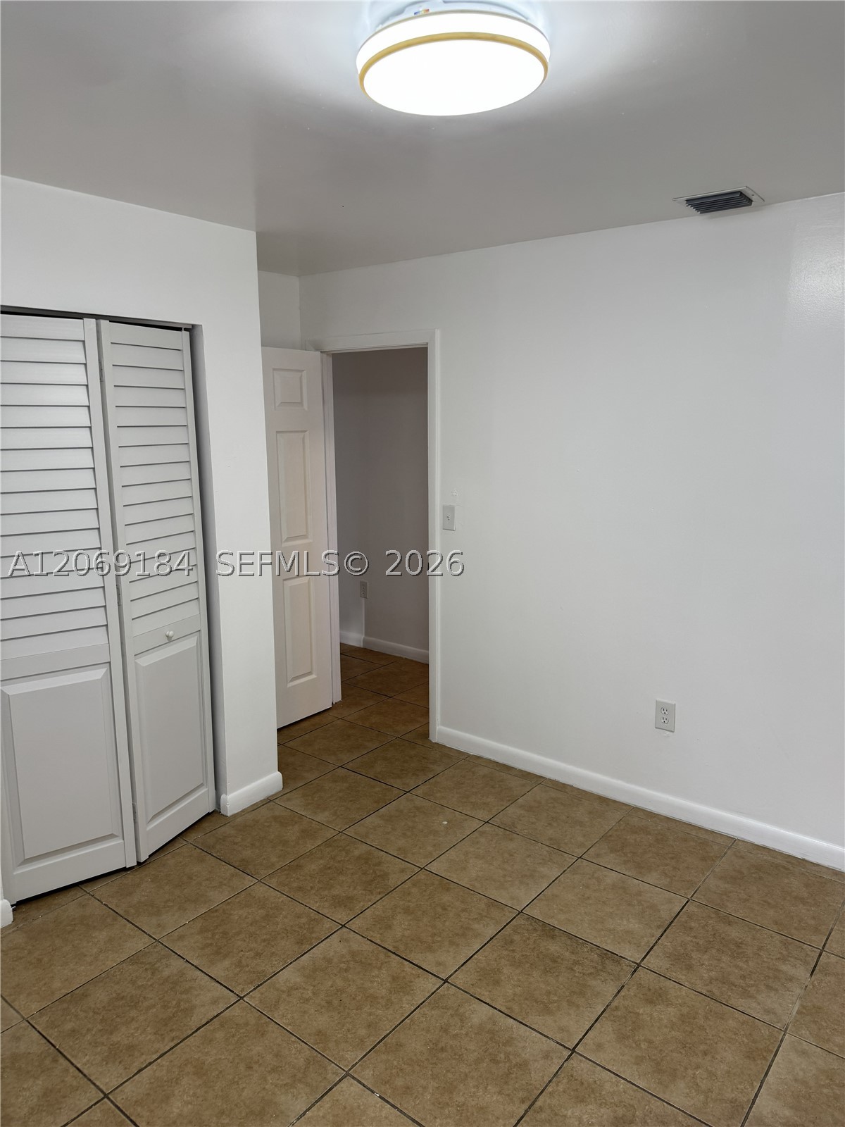 12040 Sw 214th Ter 2 Property Photo 4