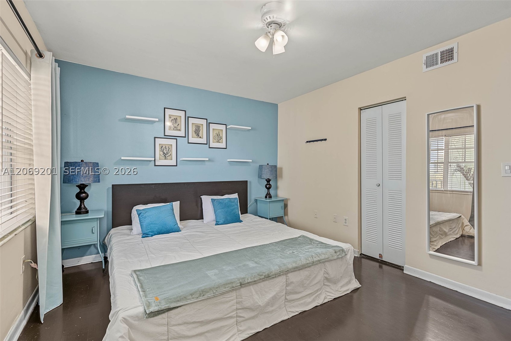 915 8th St 102 Property Photo 10