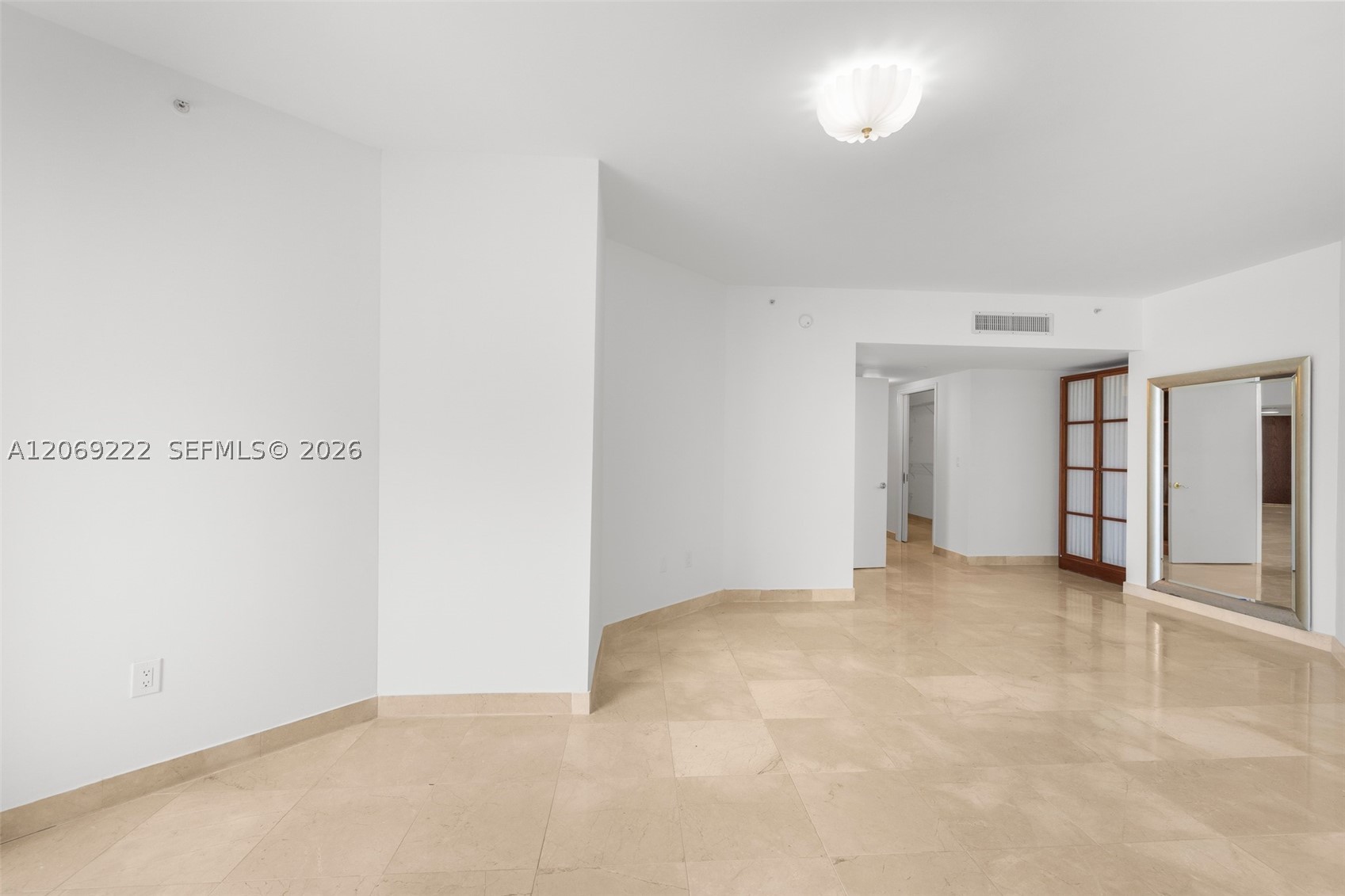 9559 Collins Ave S9-d Property Photo 21