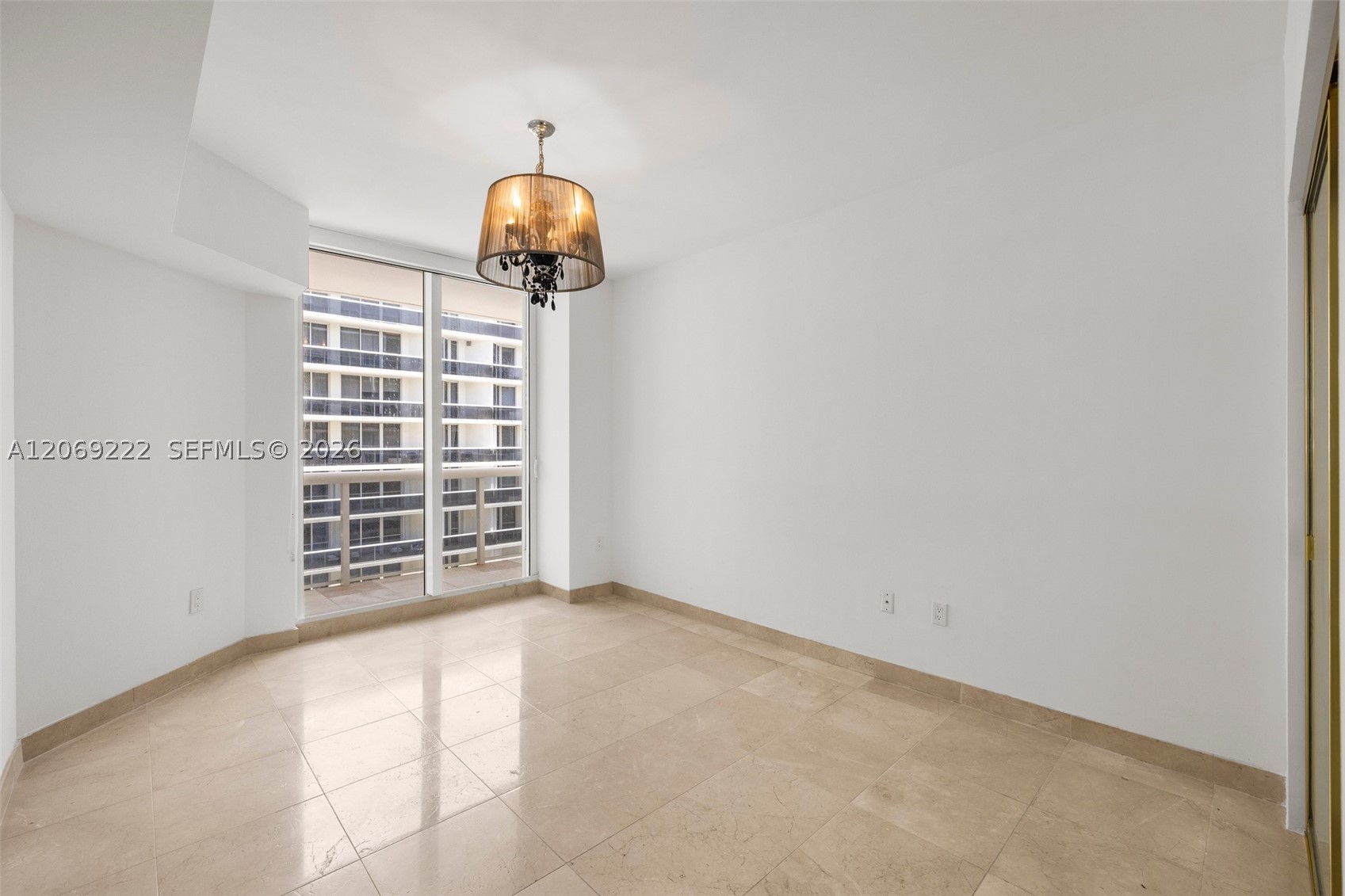 9559 Collins Ave S9-d Property Photo 32