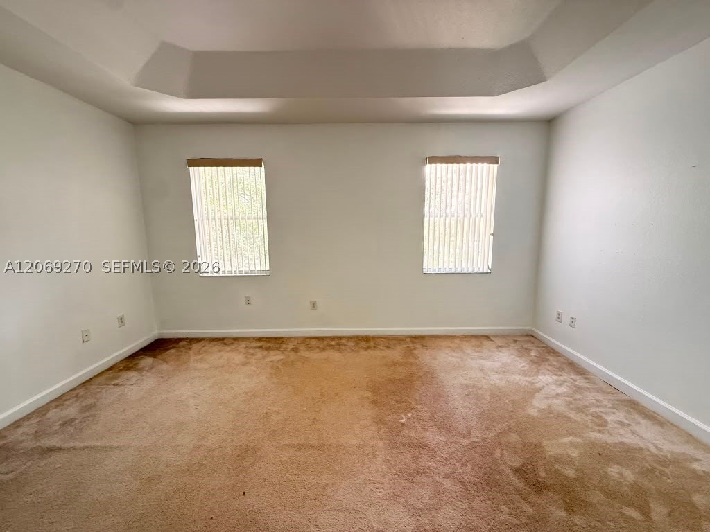 230 Se 29th Ave 12 Property Photo 10