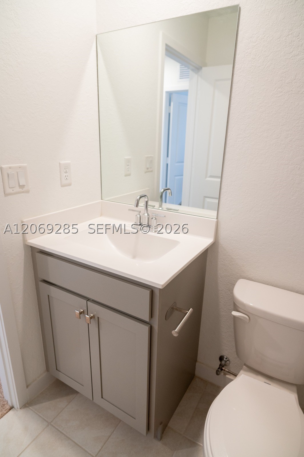 1026 Se 23rd Ave 0 Property Photo 27