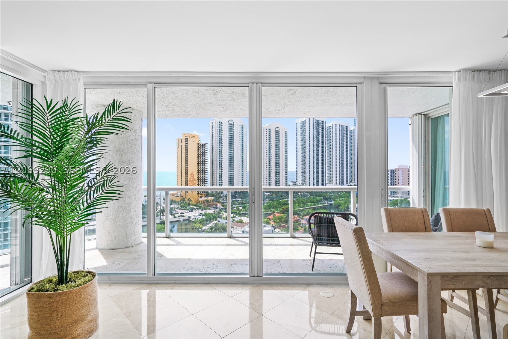 16500 Collins Ave 1752 Property Photo 13