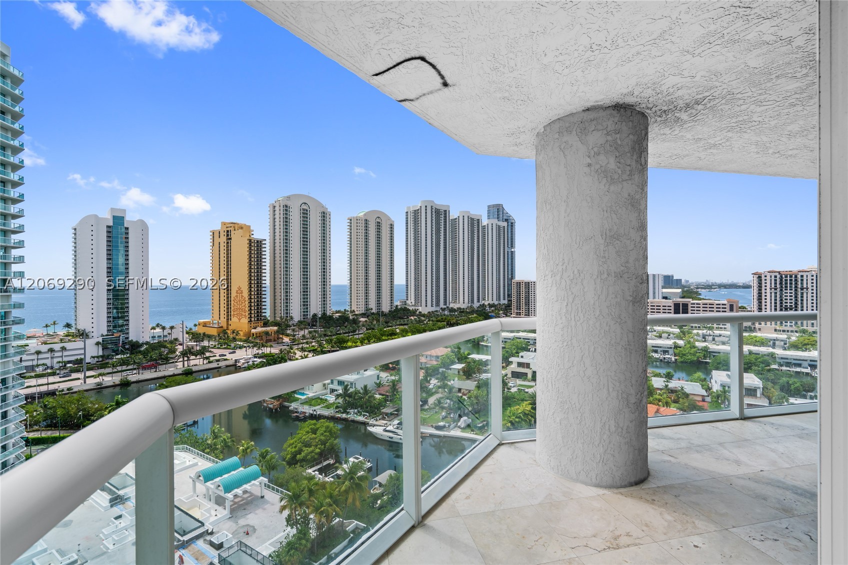 16500 Collins Ave 1752 Property Photo 43