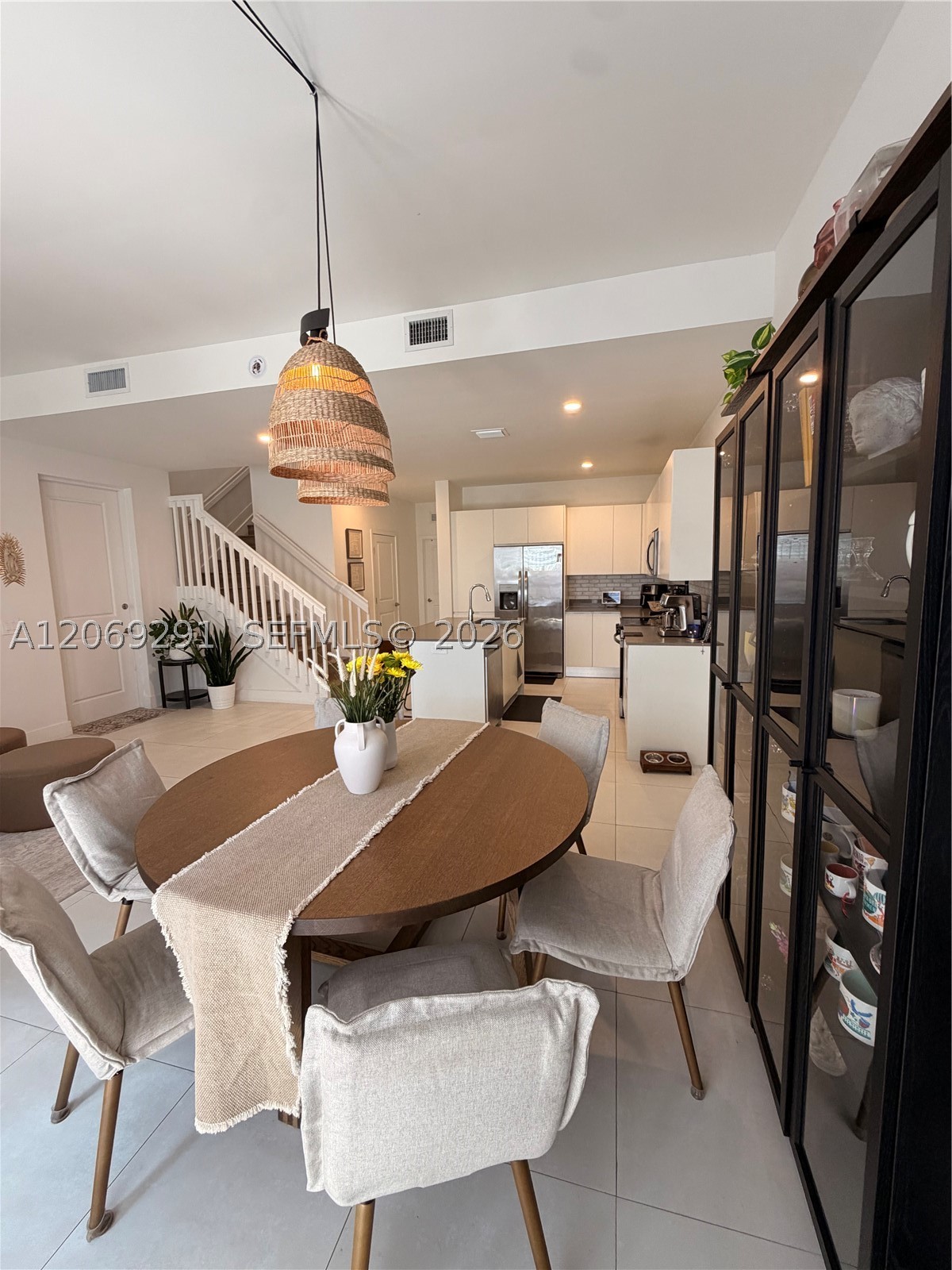 A12069291 Property Photo 3
