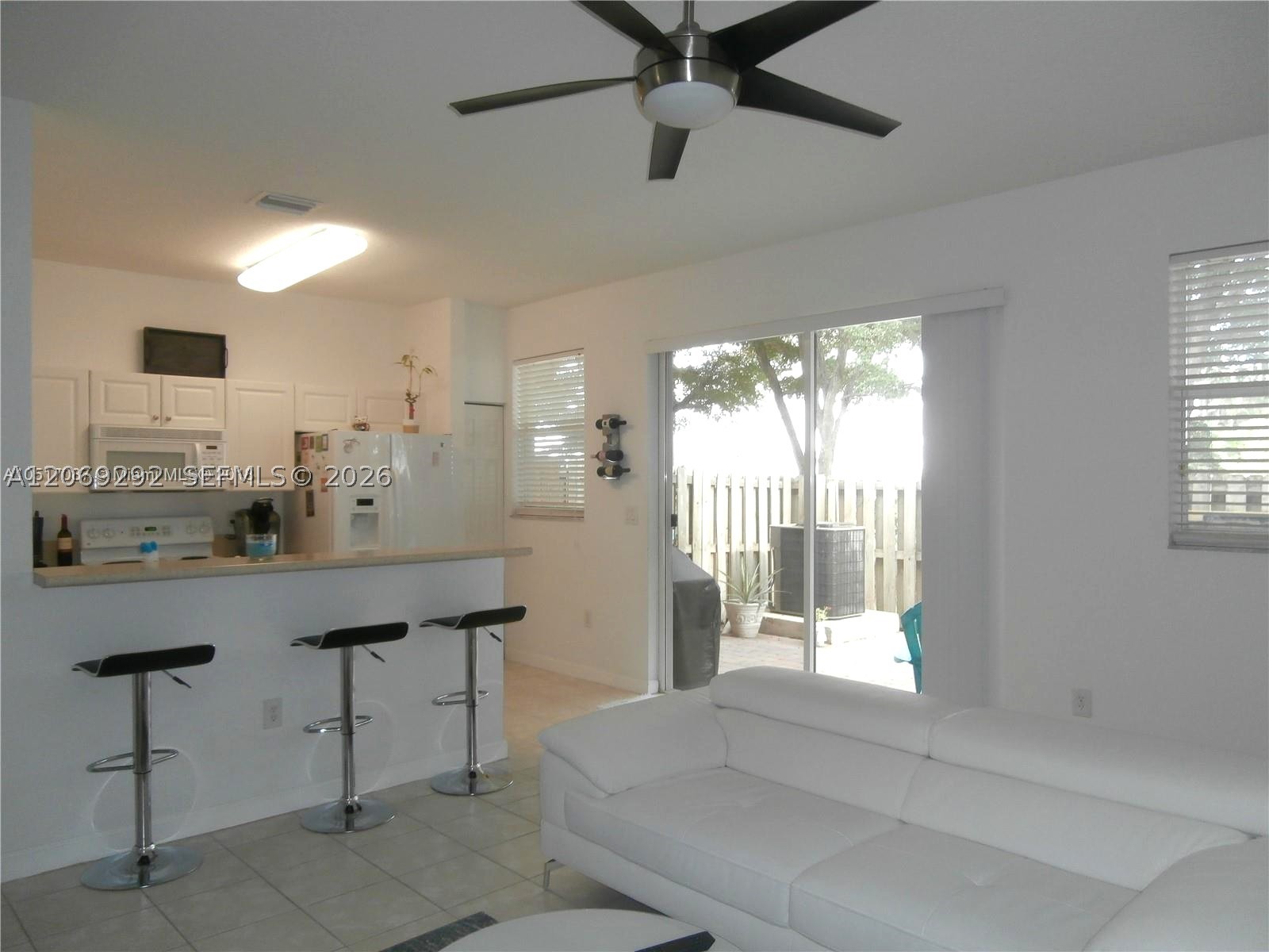 12728 Sw 133rd St Property Photo 3