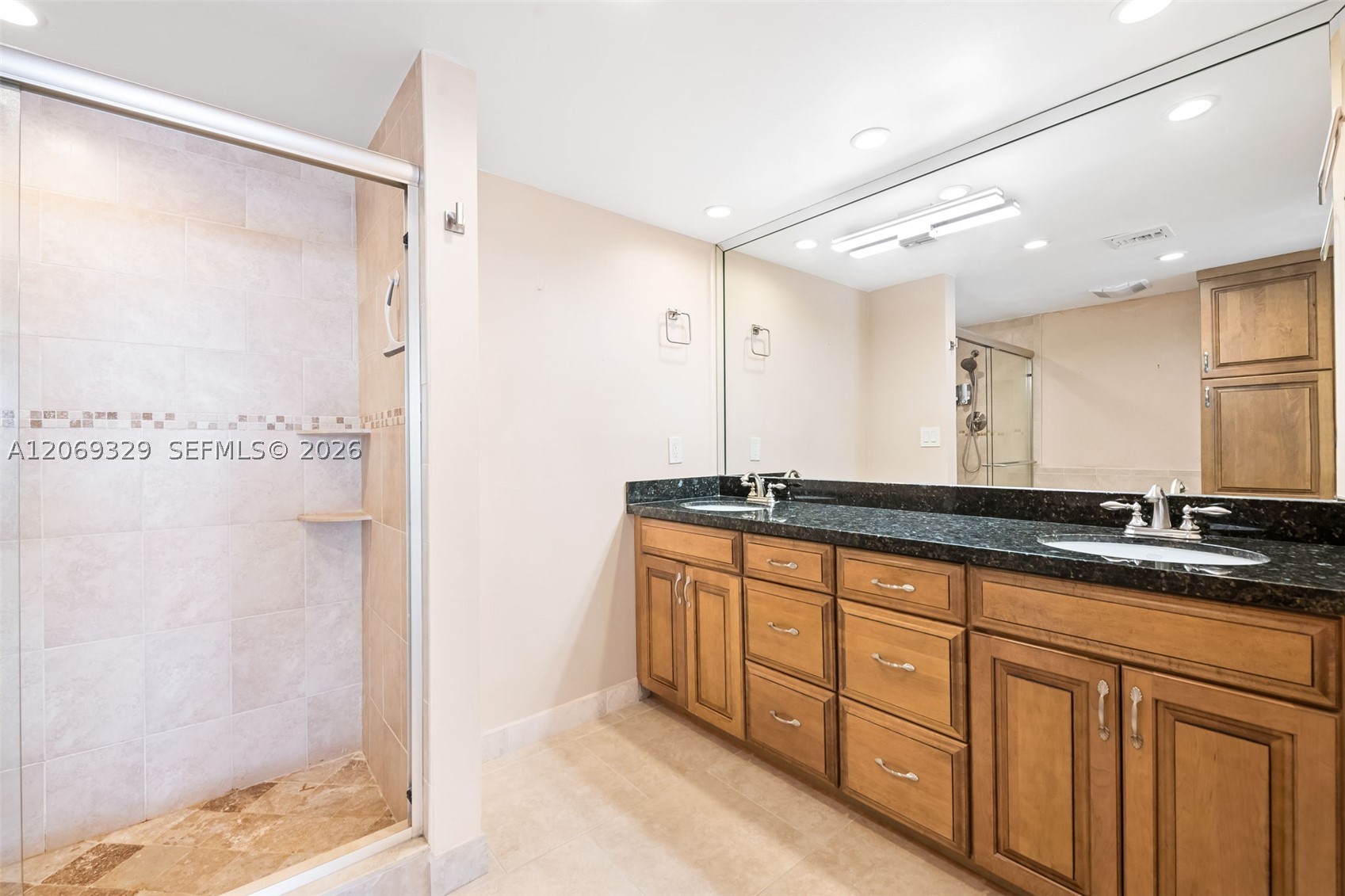 3700 Galt Ocean Dr 910 Property Photo 13
