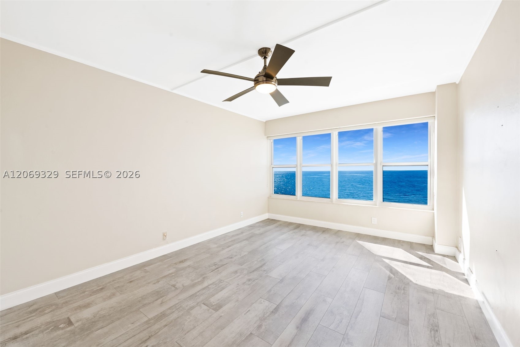 3700 Galt Ocean Dr 910 Property Photo 15