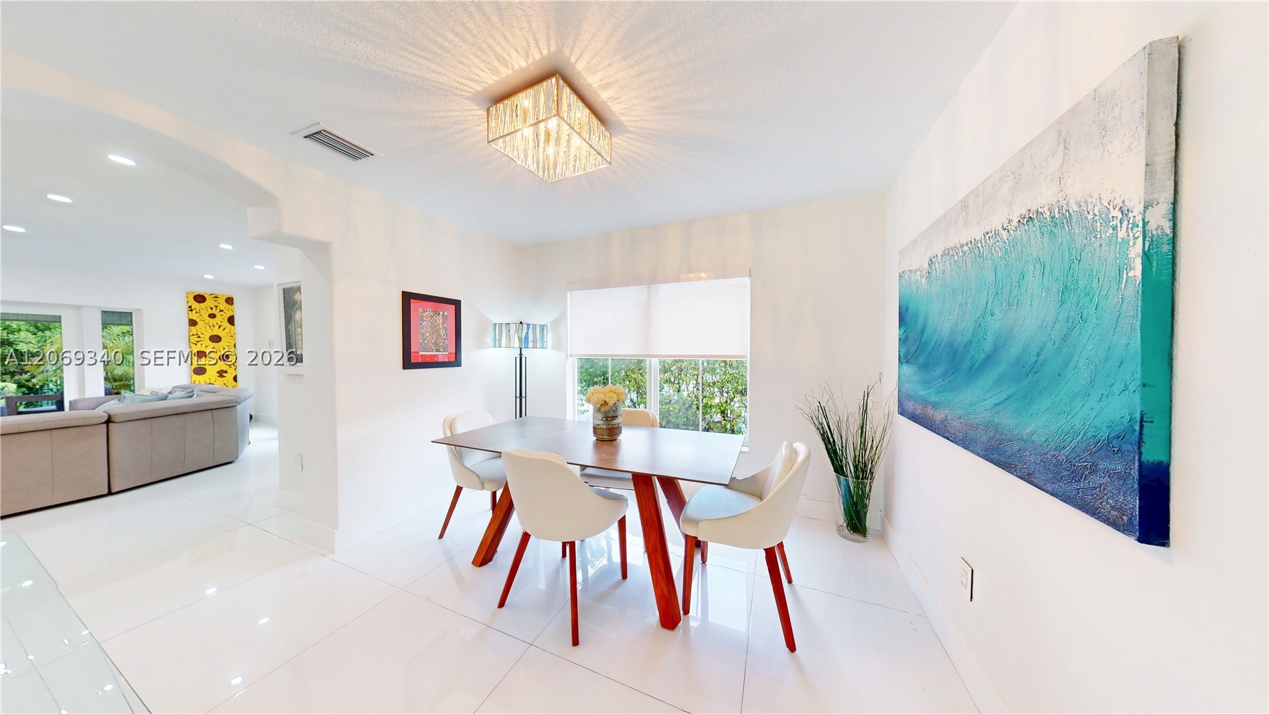 A12069340 Property Photo 6