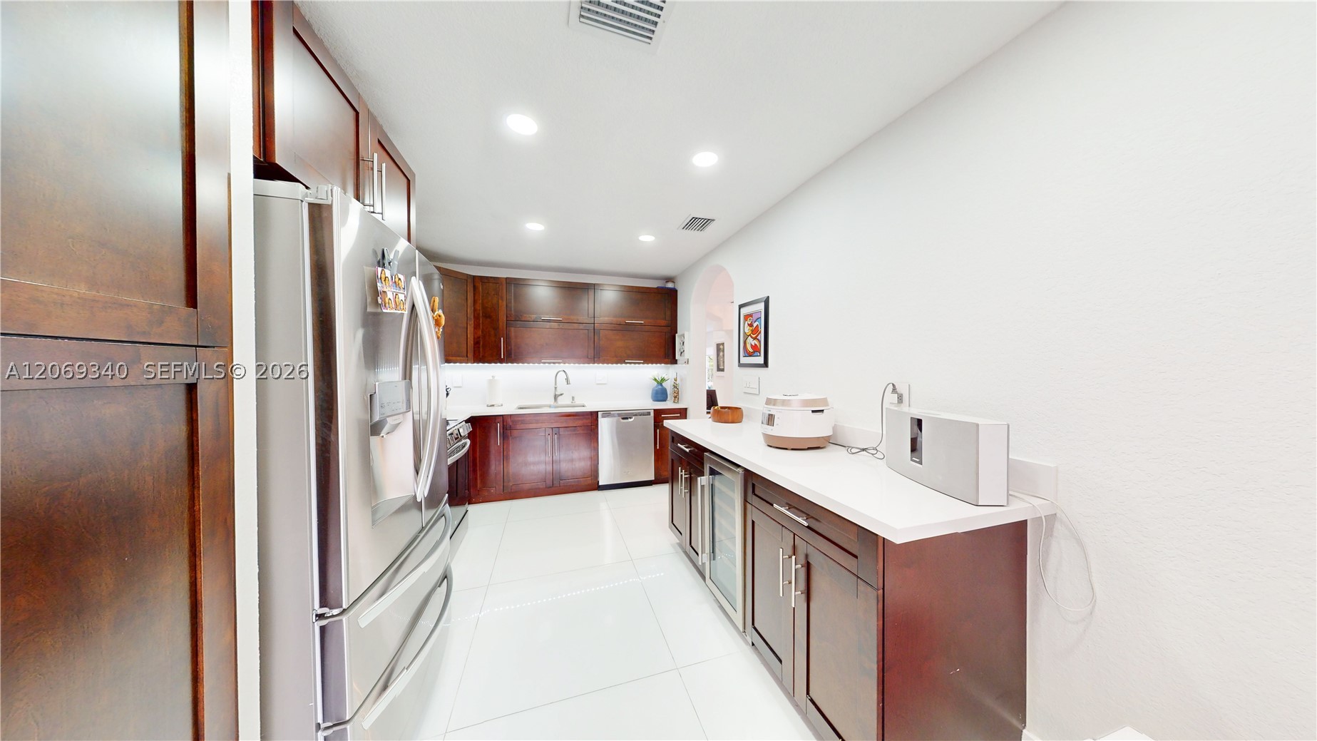 A12069340 Property Photo 7