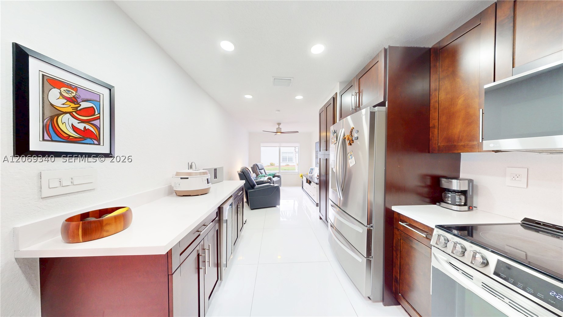 A12069340 Property Photo 9
