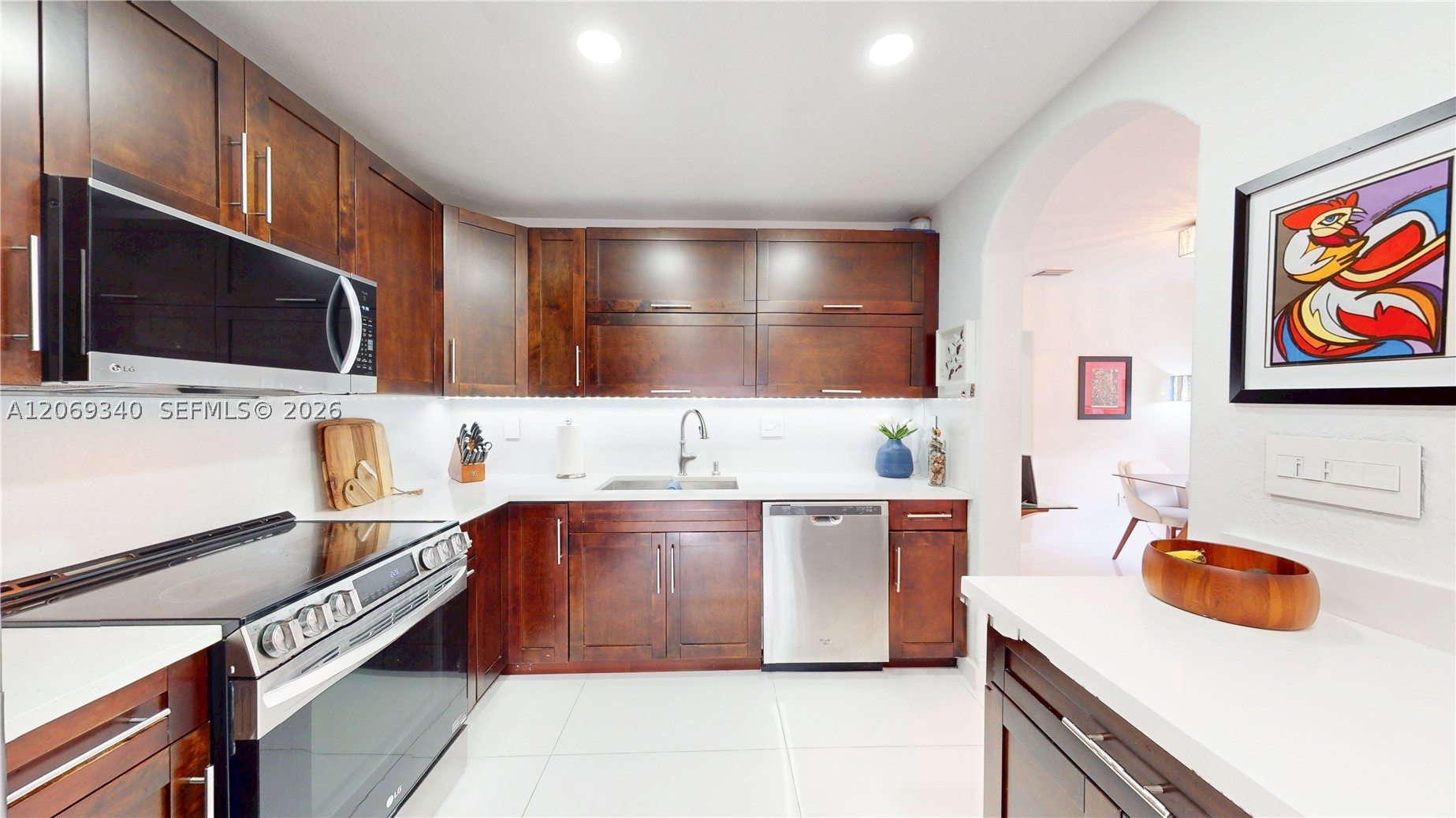 A12069340 Property Photo 11