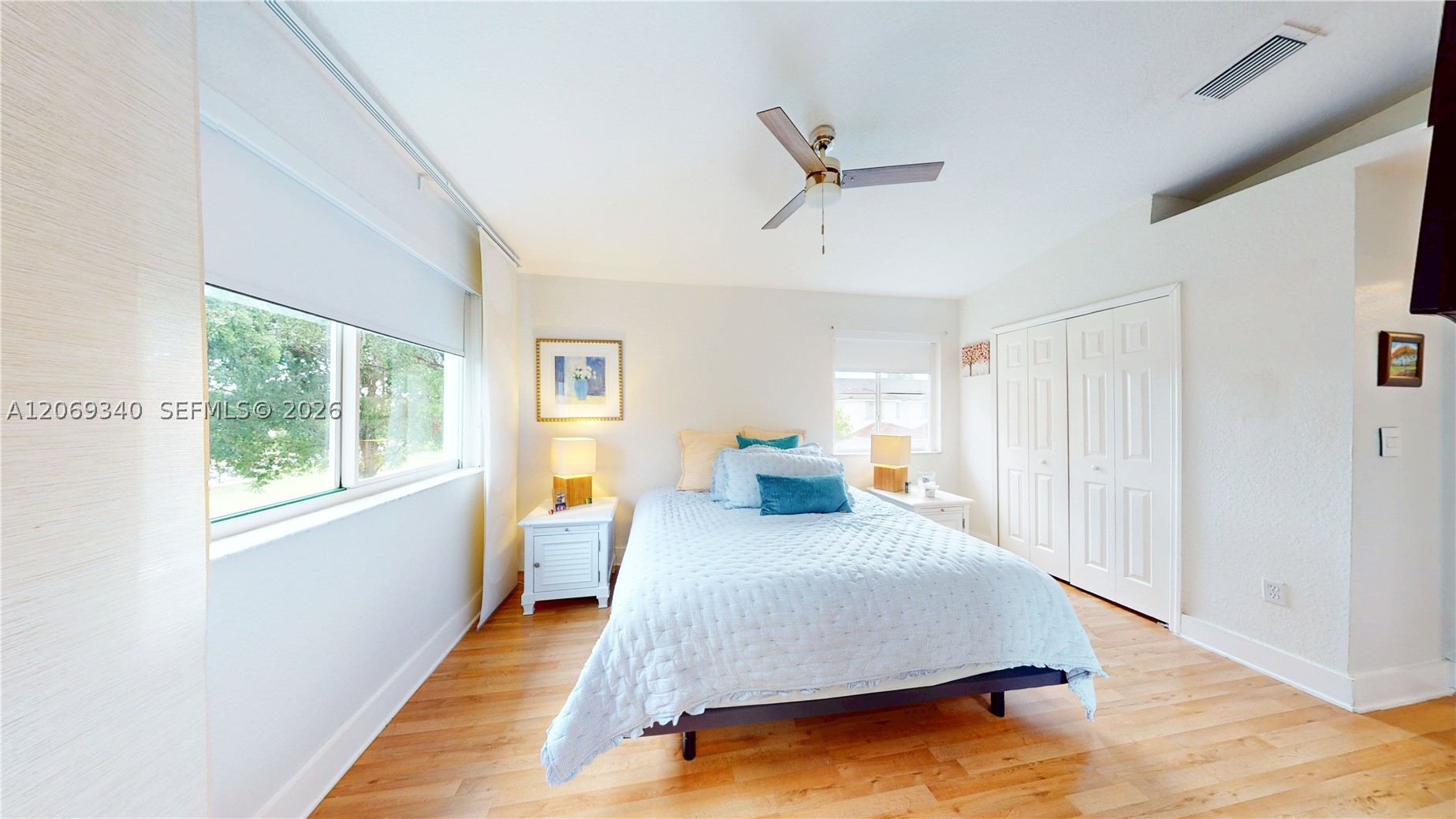 A12069340 Property Photo 19