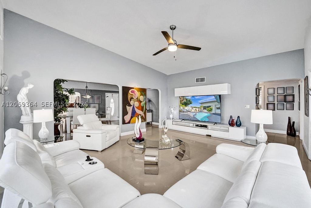 1750 71st St Property Photo 33