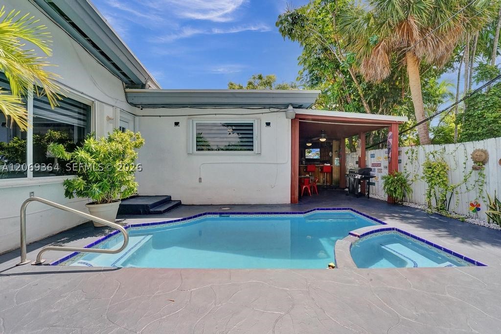 1750 71st St Property Photo 51