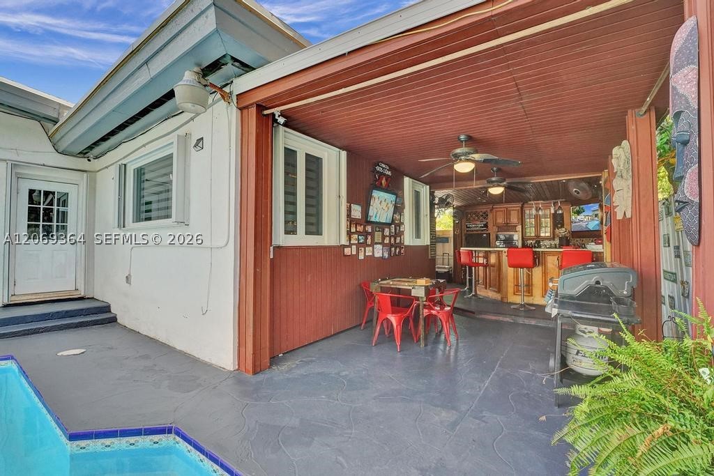 1750 71st St Property Photo 56