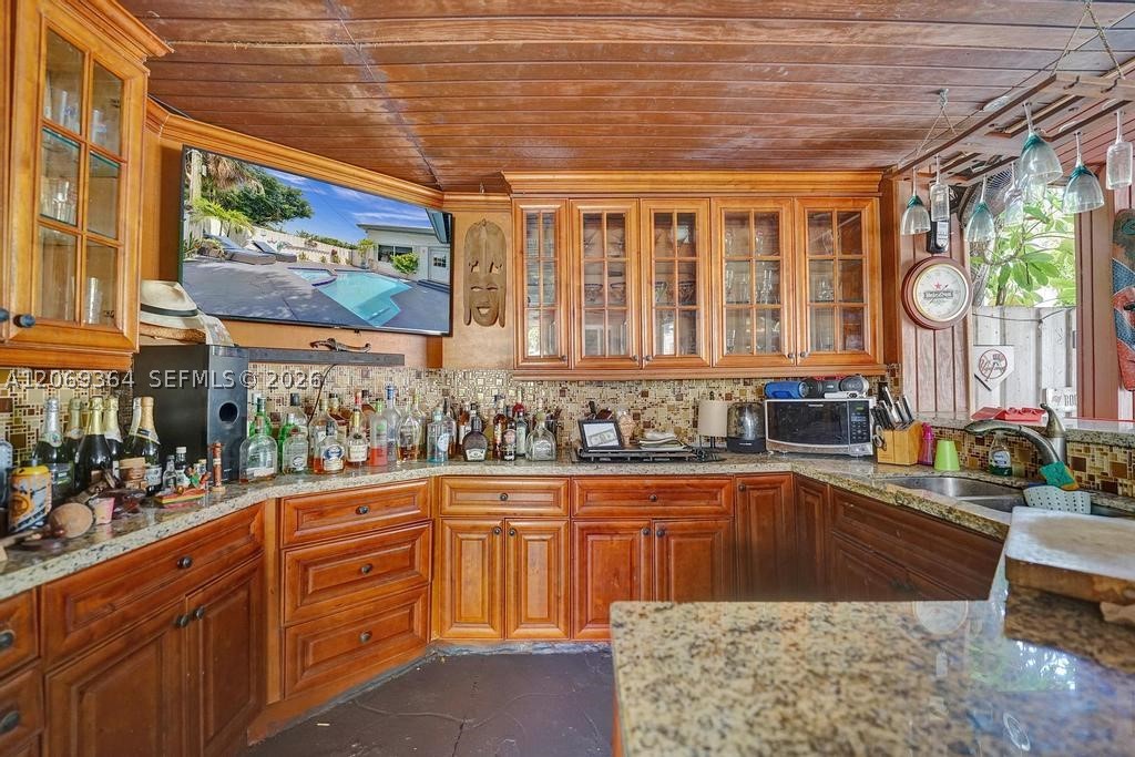 1750 71st St Property Photo 62