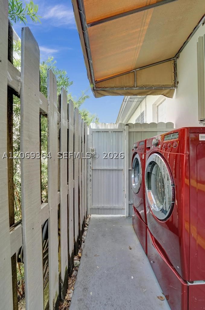 1750 71st St Property Photo 71