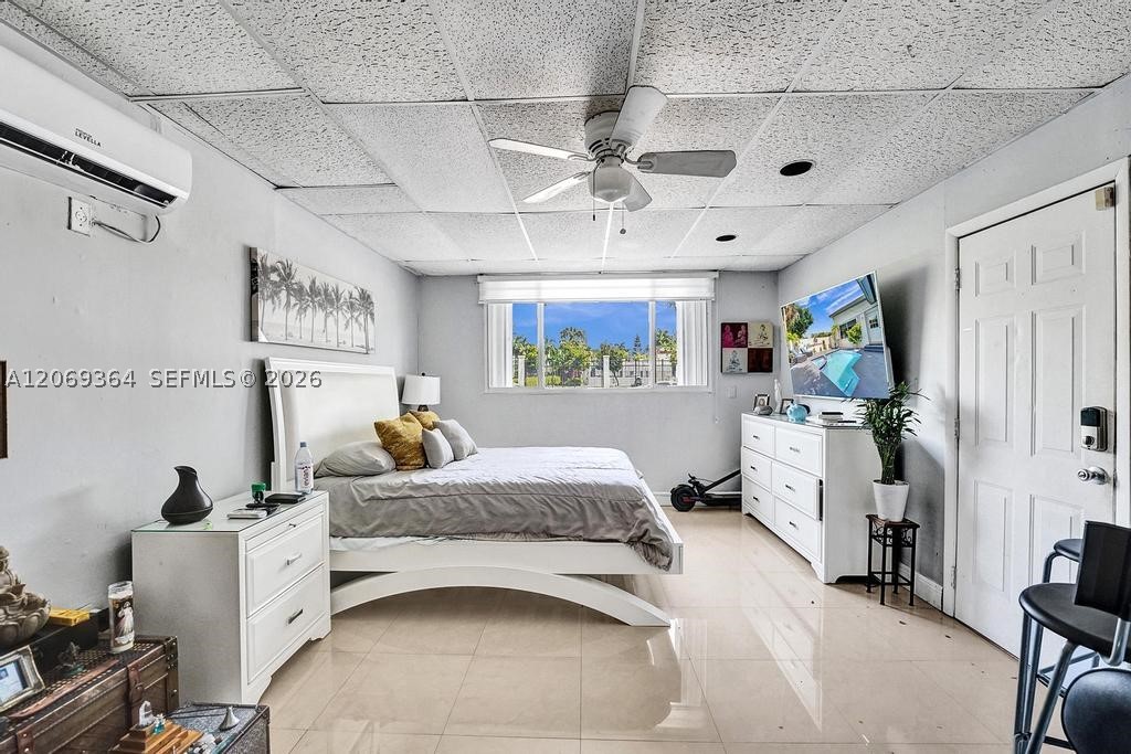 1750 71st St Property Photo 81
