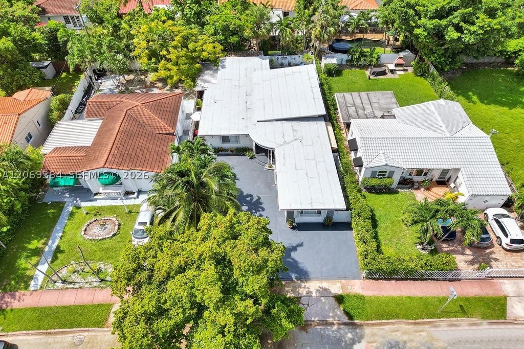 1750 71st St Property Photo 83
