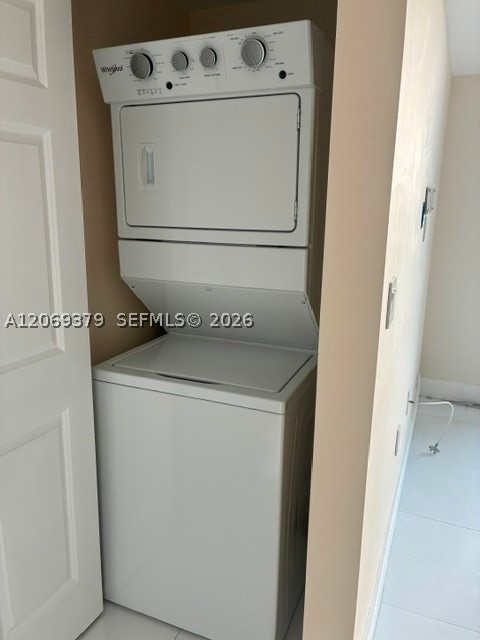 1755 E Hallandale Beach Blvd 701e Property Photo 8