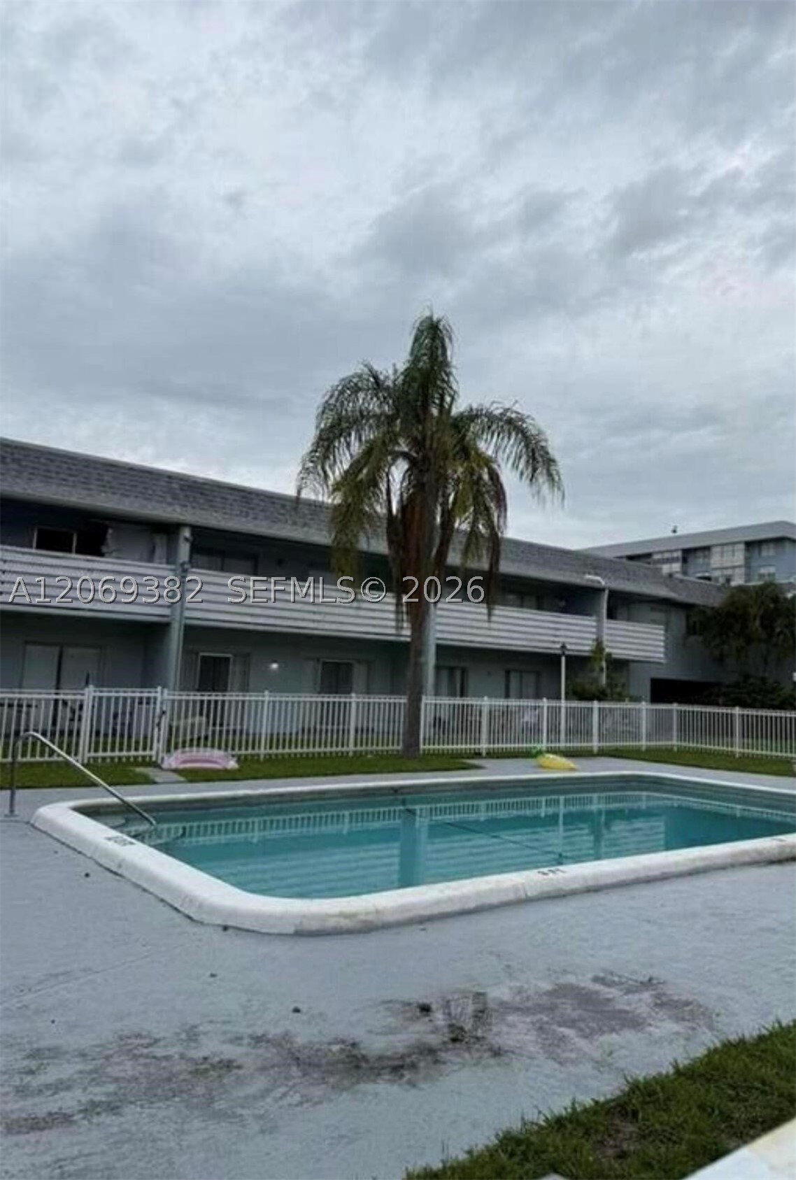 4251 NW 5th St 131