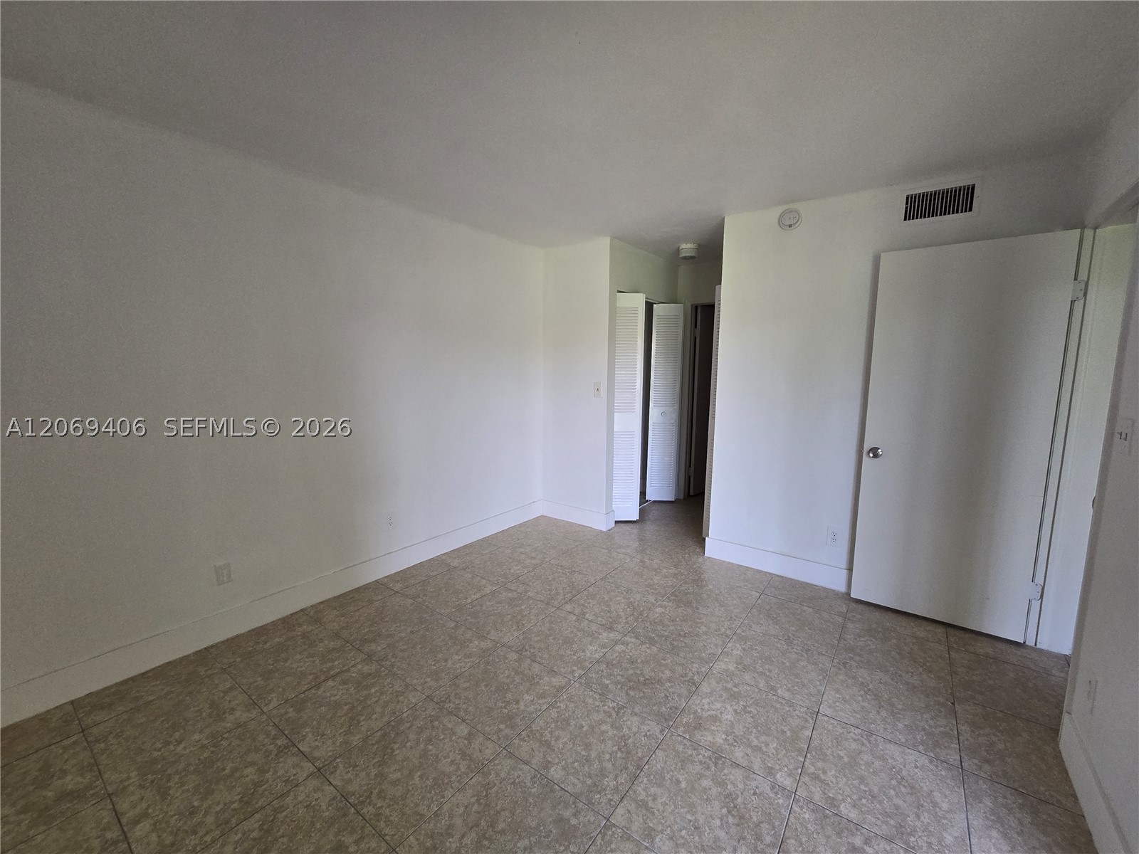 3396 Foxcroft Rd 113 Property Photo 10